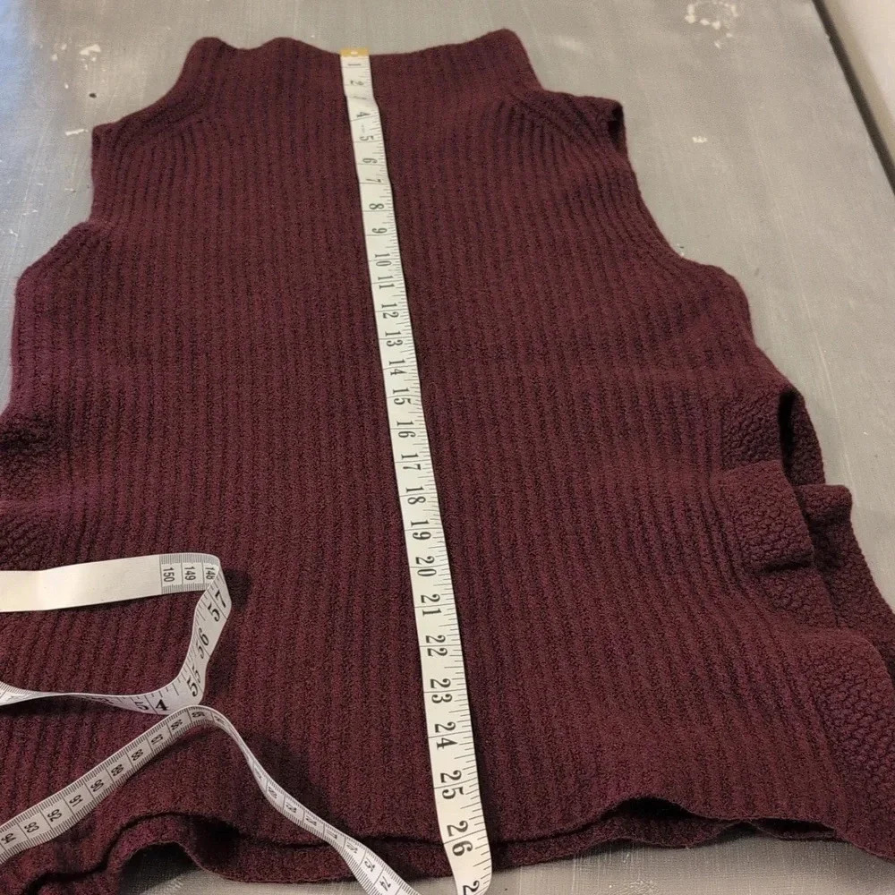Aritzia Wilfred merino wool sweater vest burgundy Preppy Clean Girl Academic S - Picture 5 of 8